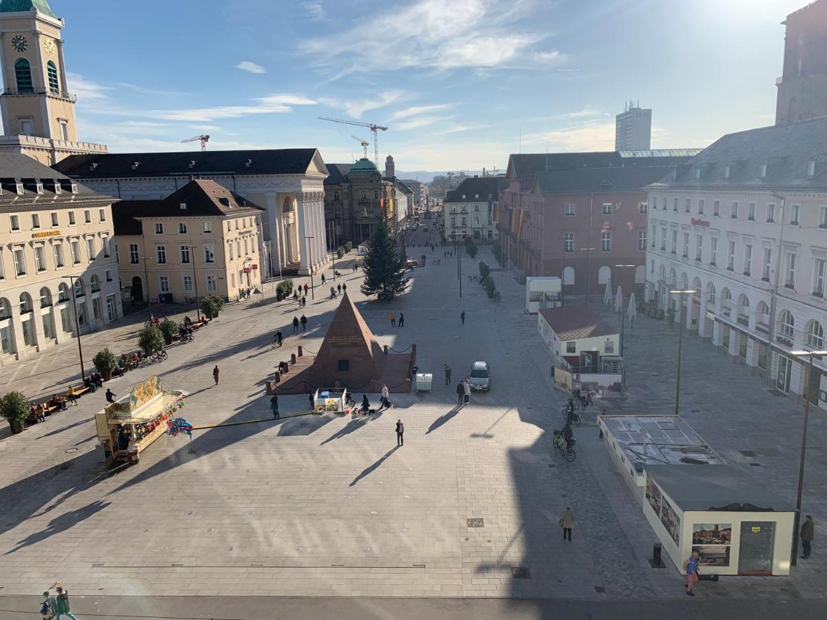 Hotel Am Markt คาร์ลสรูเฮอ ภายนอก รูปภาพ