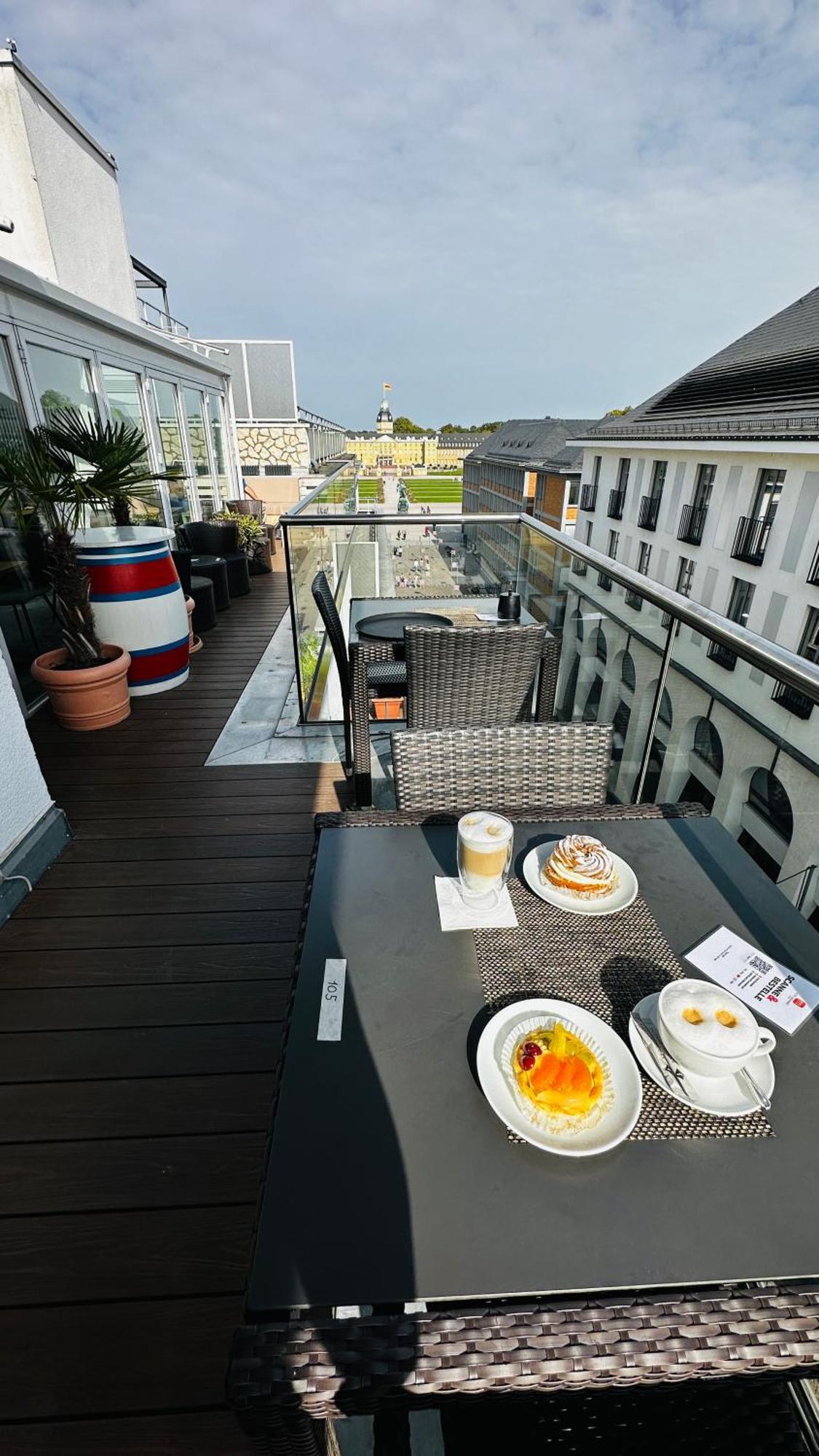 Hotel Am Markt คาร์ลสรูเฮอ ภายนอก รูปภาพ