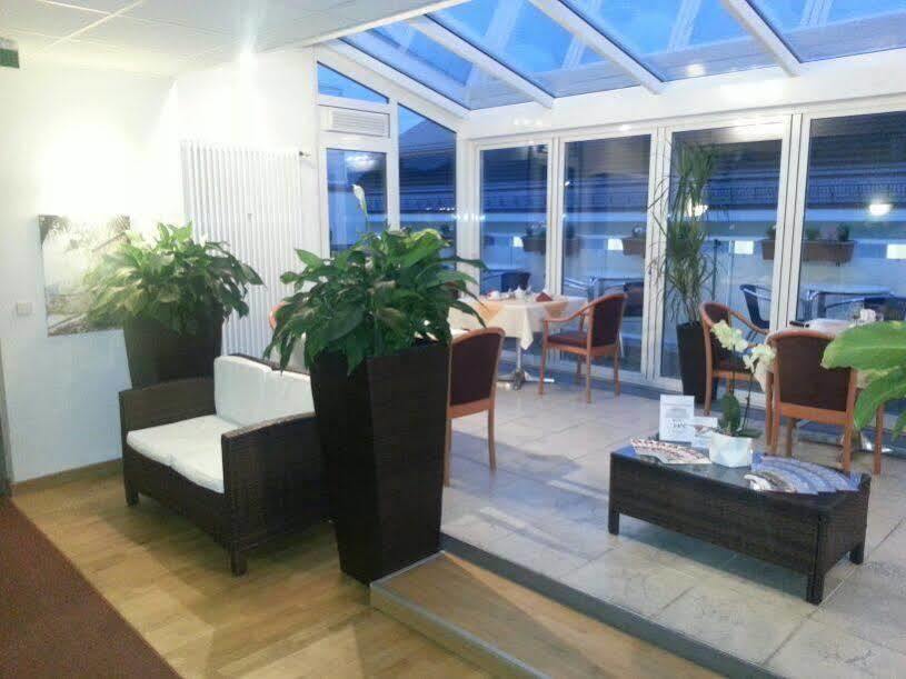 Hotel Am Markt คาร์ลสรูเฮอ ภายนอก รูปภาพ