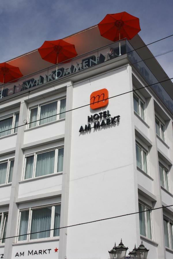 Hotel Am Markt คาร์ลสรูเฮอ ภายนอก รูปภาพ